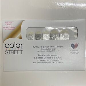 Color Street Shimmering Silver Nail Strips